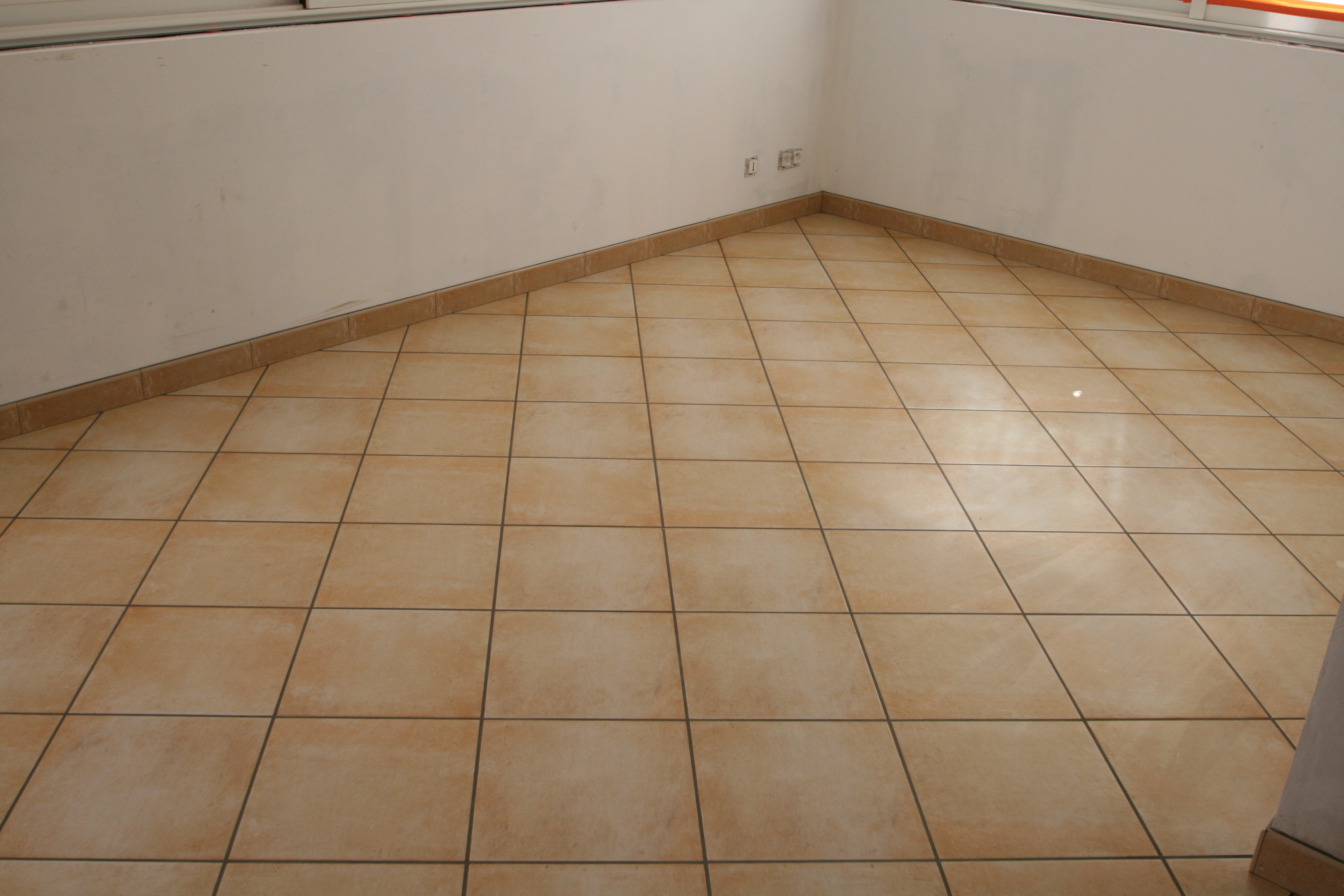 Les réalisations de Performance Carrelage, carreleur dans le Var 83 — free download